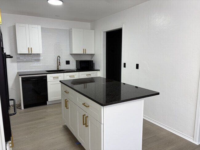 Building Photo - 5800 NW 45th St