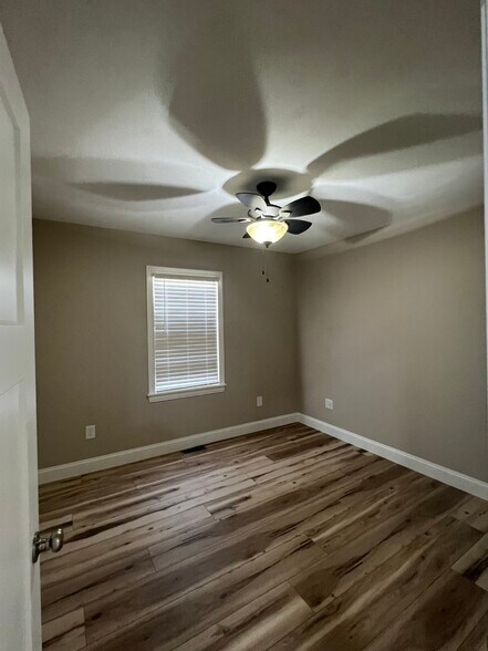 Bedroom 2 - 408 John St