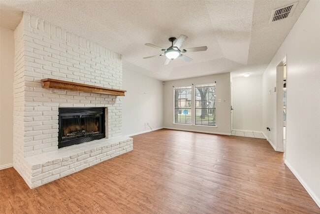 Building Photo - 1817 Crooked Ln