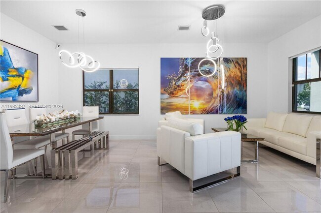 Building Photo - 4335 SW 174th Ave