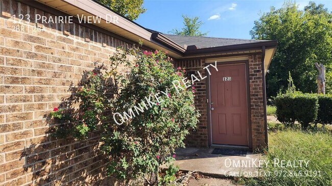 Building Photo - 123 Prairie View Dr