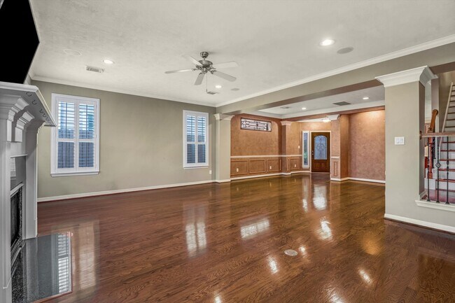 Building Photo - 1524 Birdsall St