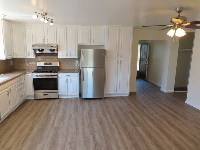 Building Photo - Nicely Updated Three Bedroom Home in Mira ...