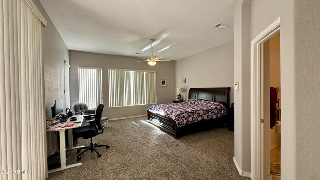 Building Photo - 571 W Locust Dr.