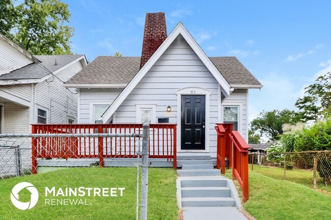 Building Photo - 113 S 43rd St