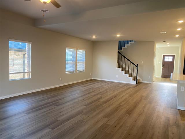 Building Photo - 2129 Mustang Wy