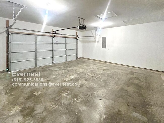 Building Photo - 1311 Ventura Ln