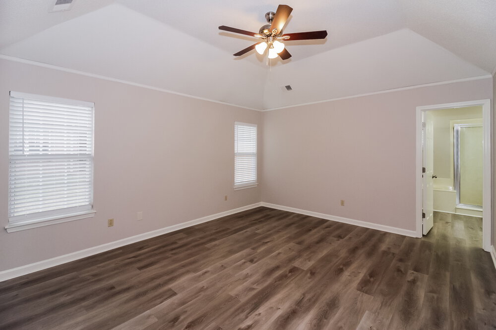 Building Photo - 5694 Pecan Trce