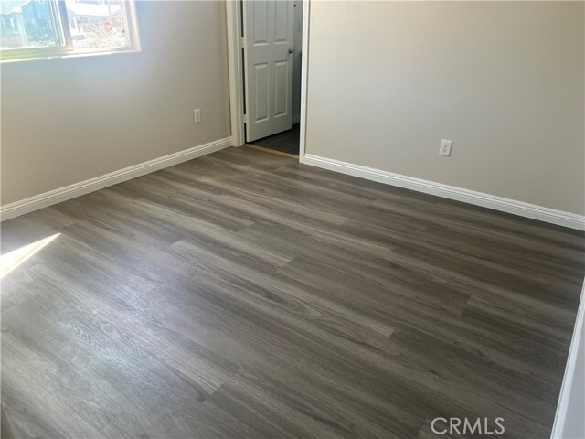 Building Photo - 1633 E 45th St