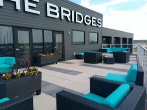 Building Photo - The Bridges Lofts
