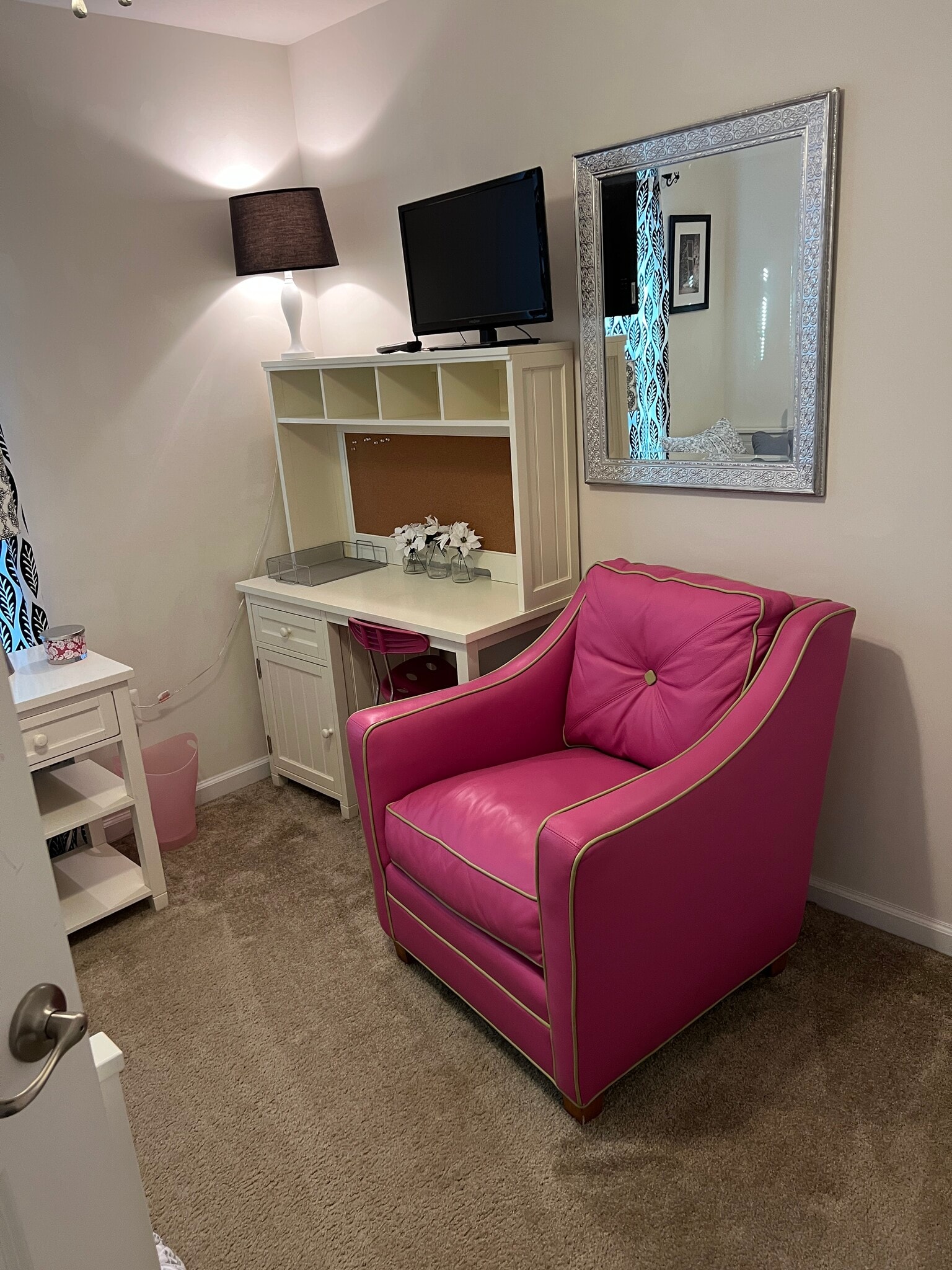 Second Room with desk - 2172 Whispering Hollow Ln