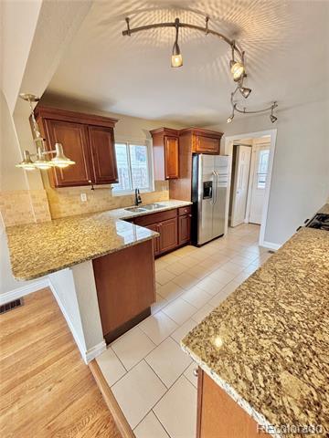 Building Photo - 4995 Vallejo St