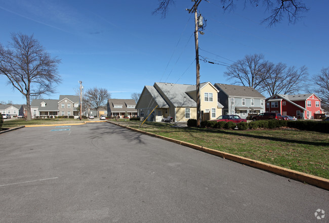 Building Photo - Sam Levy Homes