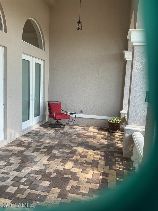 Building Photo - 2605 Beach Pkwy W