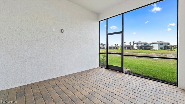 Building Photo - 1905 Fresno Ave