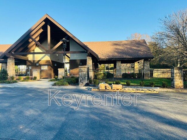 Building Photo - 12183 Inglecrest Ln