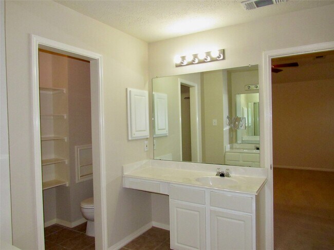 Building Photo - 11126 Cactus Point Ct