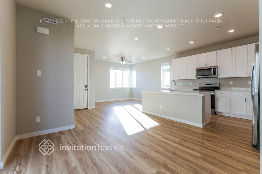 Building Photo - 22625 E 47th Ave