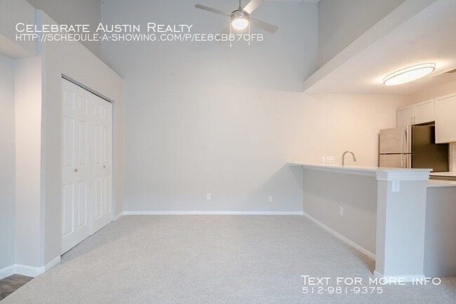 Building Photo - The Falls on Bull Creek