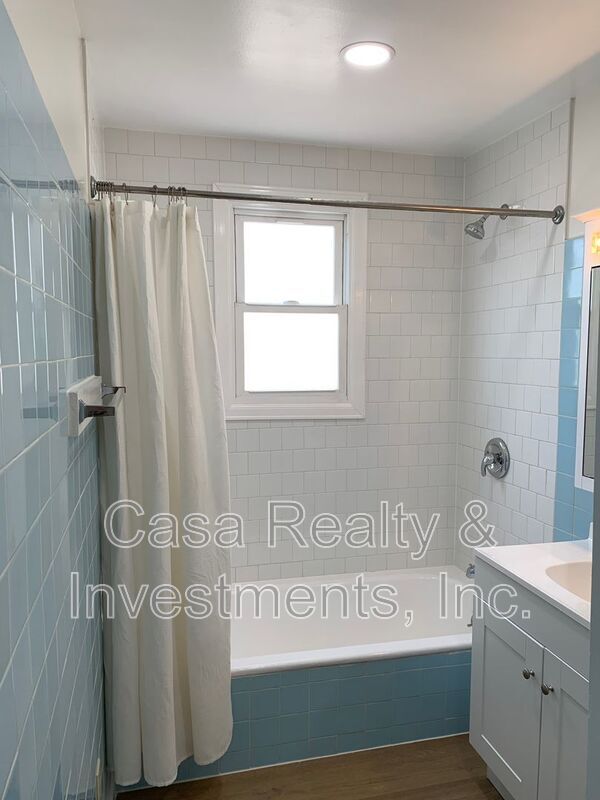 Building Photo - 444 N Alta Vista Blvd