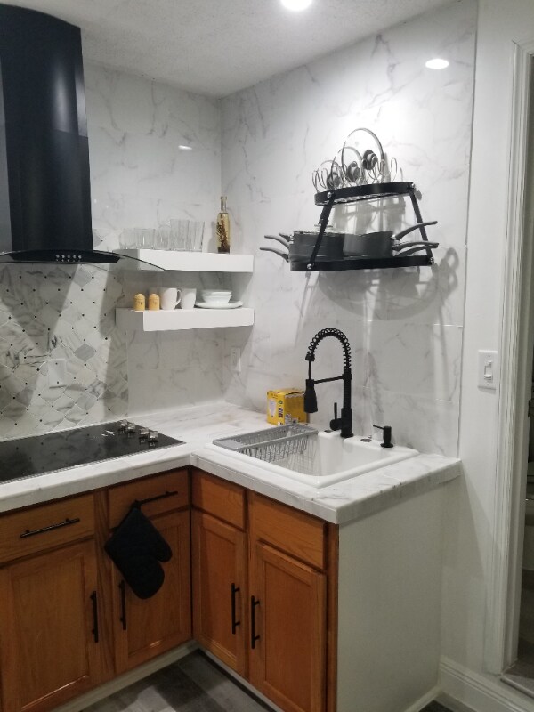 Building Photo - 1585 Maxwell Ln