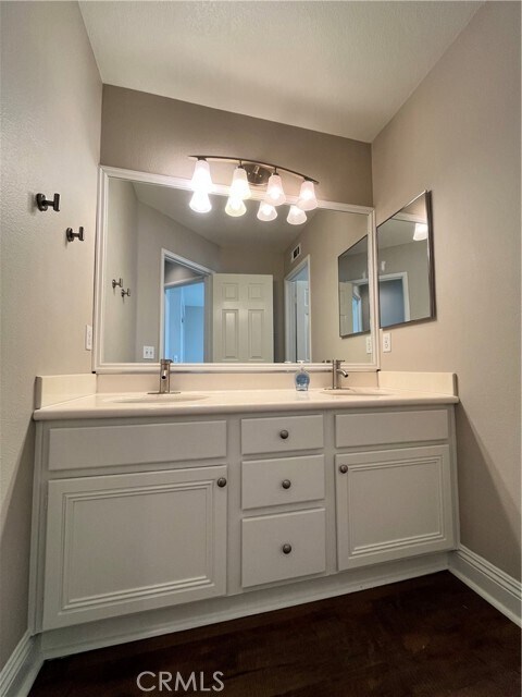 Building Photo - 21 Arboleda