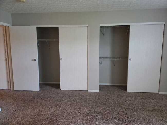 Building Photo - 2 Bedroom Condo in Canal