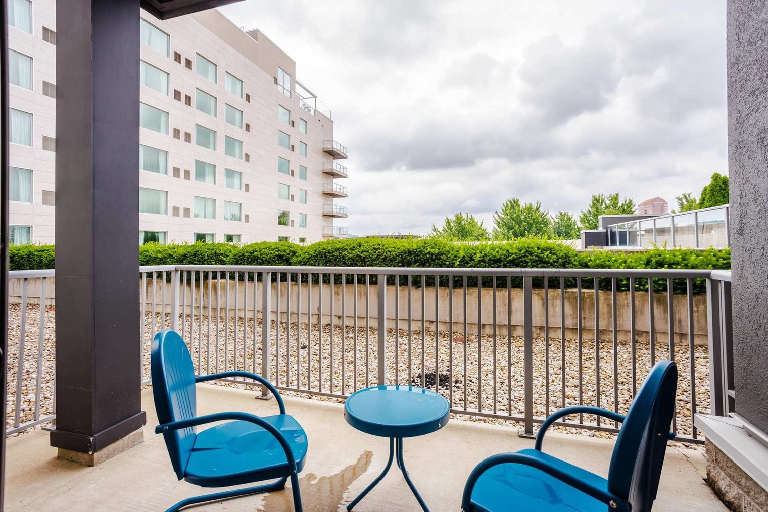 Building Photo - 121 E Freedom Way