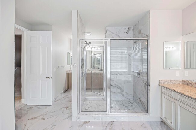 Building Photo - 2875 Cinnamon Bay Cir