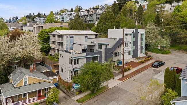 Building Photo - Stunning West Queen Anne Retreat with Iconic Puget Sound Views