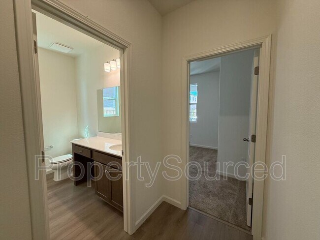 Building Photo - 2454 Cortese St