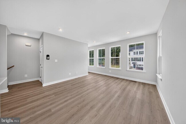 Building Photo - 1863 Bergerac Ct