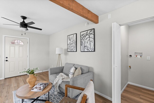 Building Photo - Beautiful Studio Style Condo in Morena w/ ...