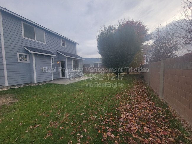 Building Photo - 8013 W 5th Ave