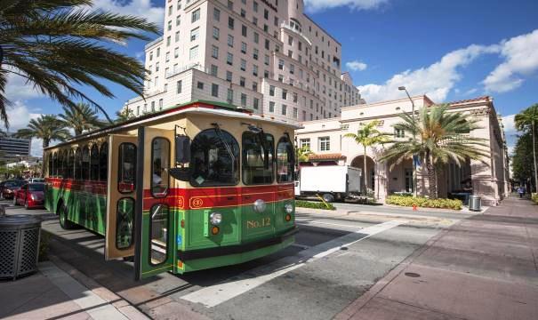 Building Photo - 1805 Ponce de Leon Blvd