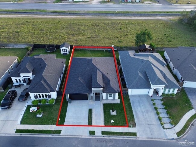 Building Photo - 27 Cooper Ln