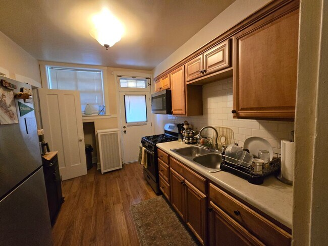 Building Photo - 4021 N Mozart St