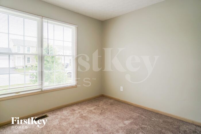 Building Photo - 5911 Epernay Way