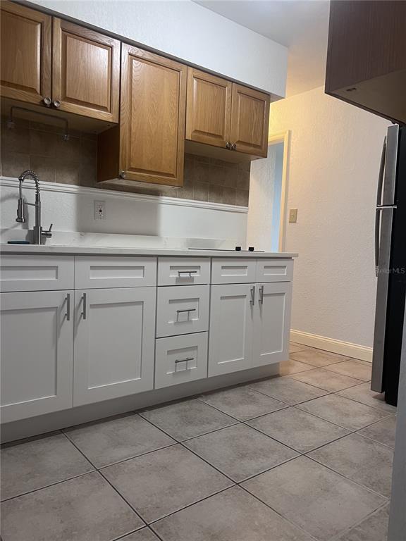 Building Photo - 2495 Baywood Dr E