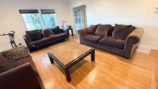 Building Photo - 3619 Dunn Dr