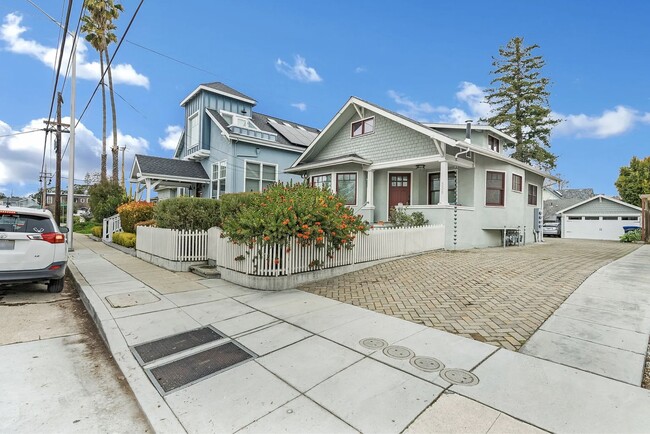 Building Photo - 532 S Branciforte Ave