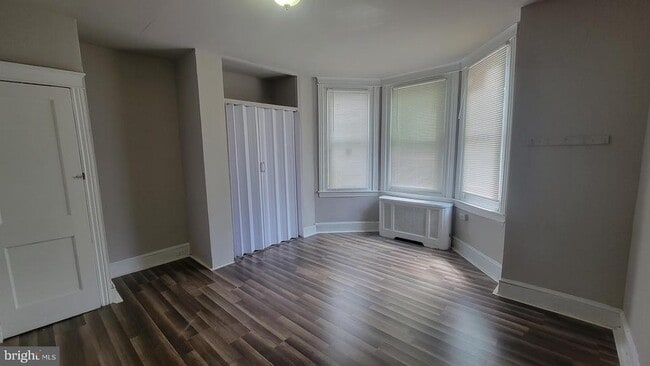 Building Photo - 3208 D St