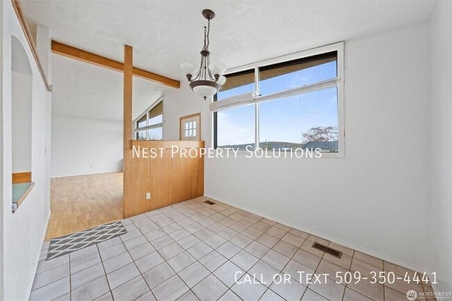 Building Photo - 401 Statter Rd