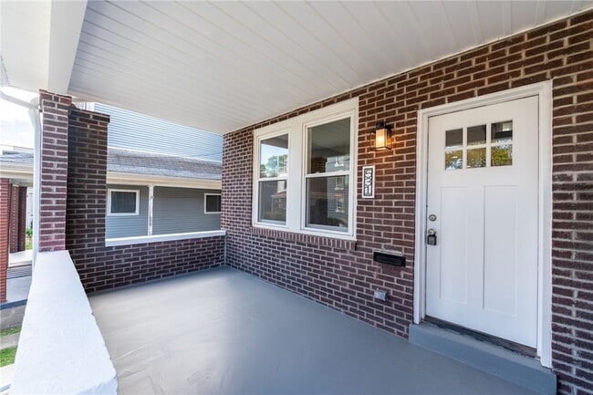 Building Photo - 531 N Euclid Ave