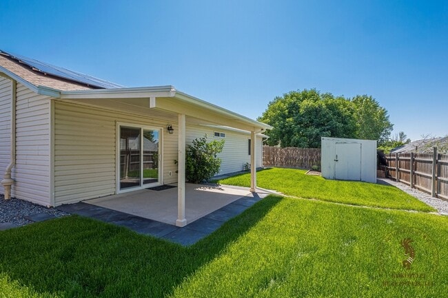 Building Photo - 2983 Summerbrook Dr