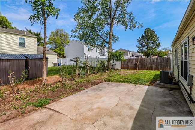 Building Photo - 149 Zwolak Ct