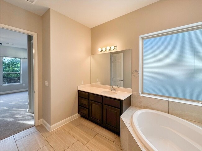 Building Photo - 7112 Cut Plains Trail