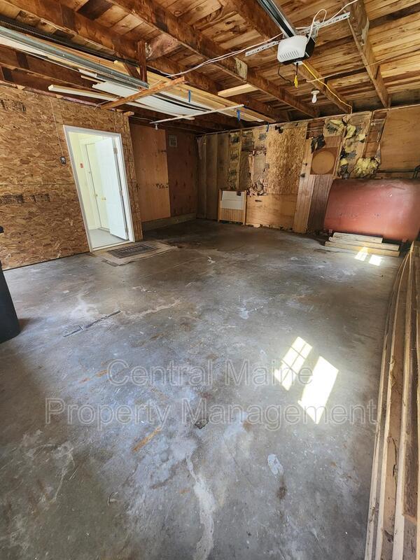 Building Photo - 109 S Reynolds Rd