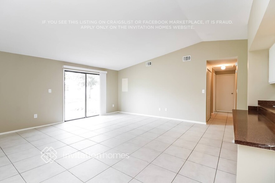 Building Photo - 3355 Ginsing Ln