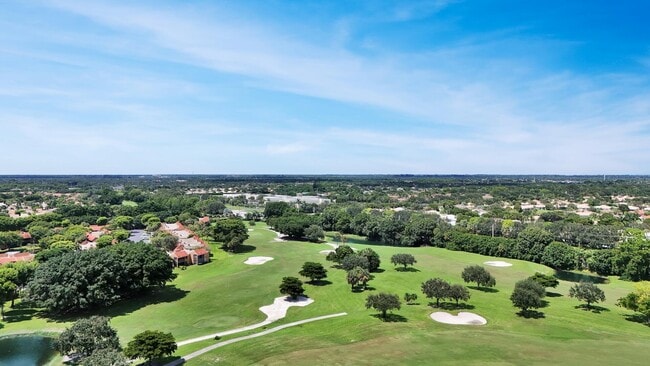 Building Photo - 5529 Lakeview Mews Terrace